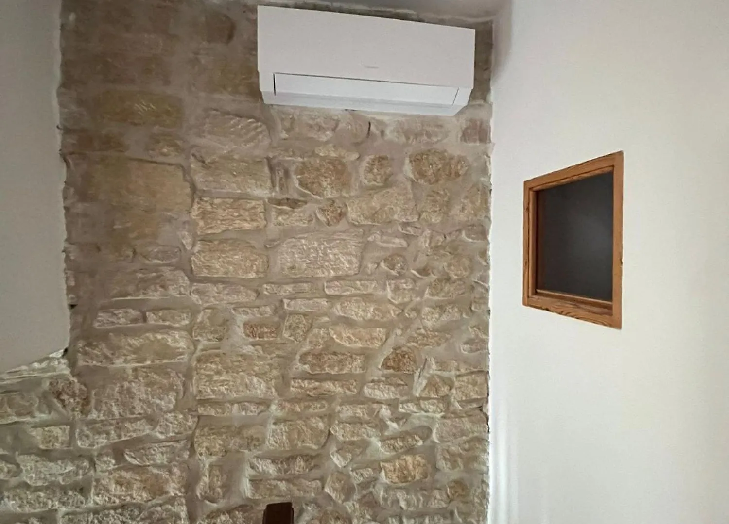Maison Monteux 0*,  France